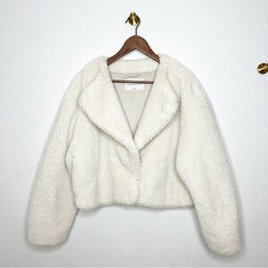 The Group by Babaton Aritzia Sherpa Teddy Jacket Size 2
